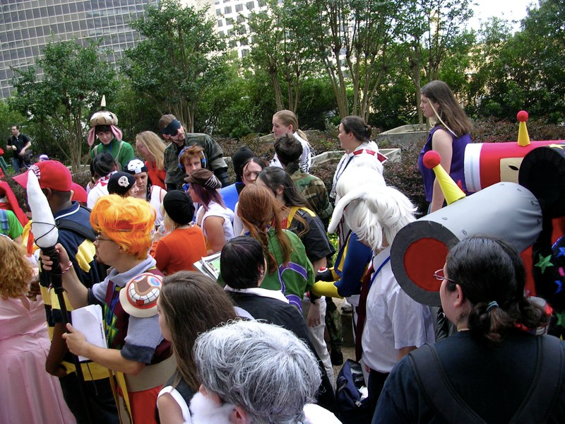 Illustration for article titled Video Game Cosplay Record Brutally Beaten